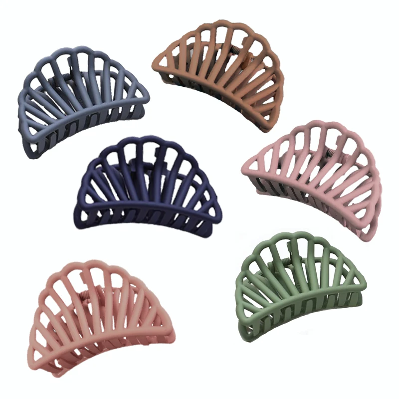 Solid Color Women Semicircle Bath Hair Clip Girls Toka Femme Hollowed Wavy Edge Hair Bow Claws Big Shark Clips Hair Accessories