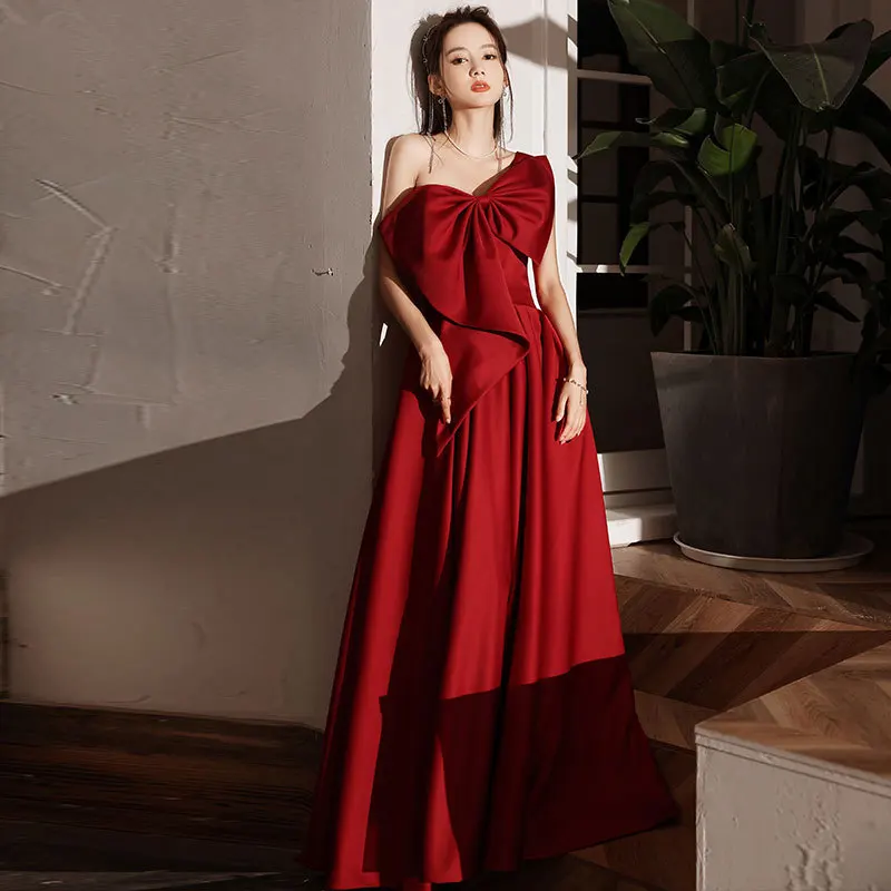 Satin Celebrity Banquet Dress Gown One Shoulder Sexy Qipao Burgundy Mermaid Bowknot Cheongsam 2021 New Grace Zipper Vestidos