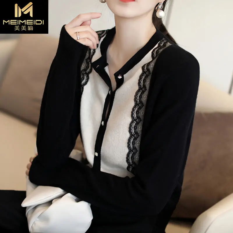 Autumn and winter women's new fashion temperament contrast color lace pearl buckle long sleeve top cardigan pullover women