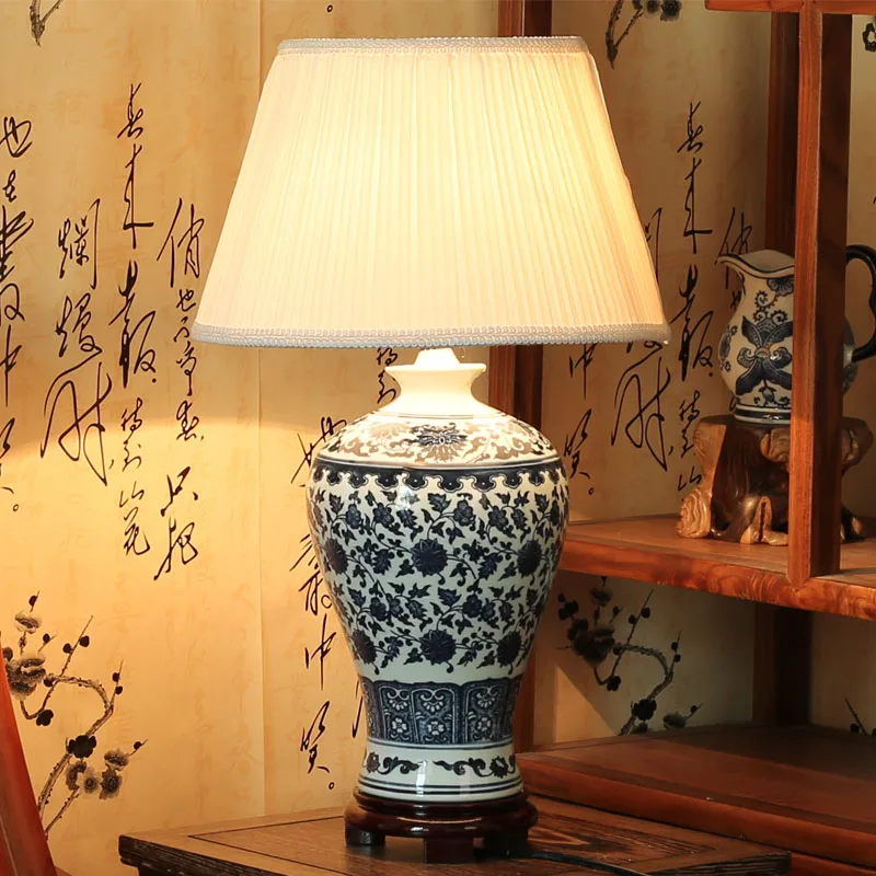 Antique Style Traditional Blue and White Porcelain Ceramic Table Lamps for Bedside Study Living Room Shelf