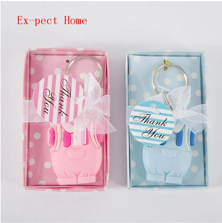 

200pcs/lot Baby Shower Gift Cute Resin Baby Clothes Key Chain Blue Keychain for boy pink for girl