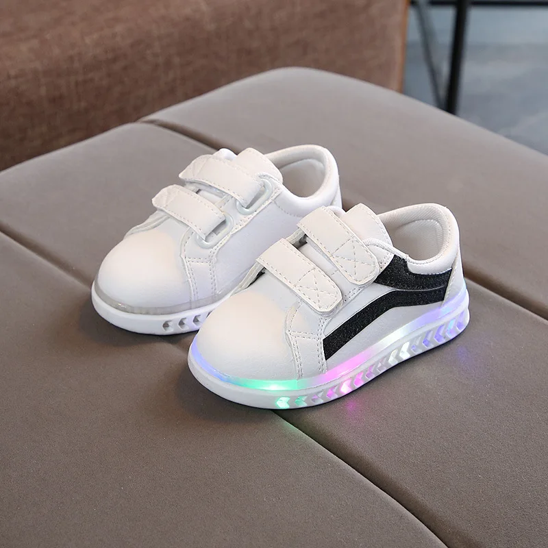 Battery Charging LED Sneakers Kid's Small White Shoes Casual Sports Baby Walking Shoe Luminous Skateboarding Footwear Soft Sole