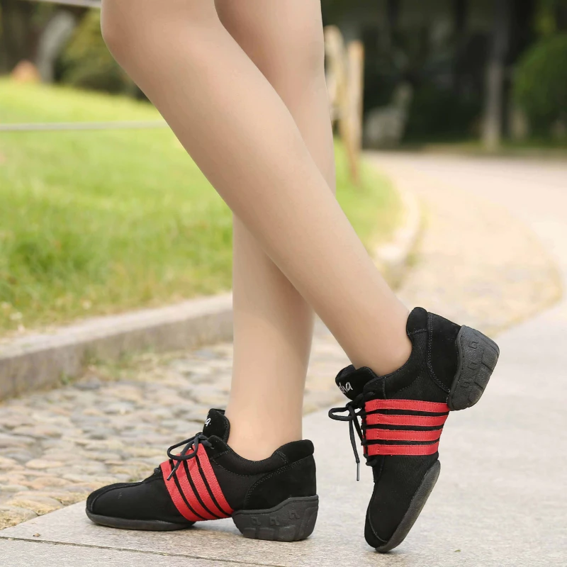 Modern Dance Shoes Mesh Square Fashion Women Shoes Jazz Soft Dancing Sports Shoes Breathable Fitness Sneakers Canvas Shoes