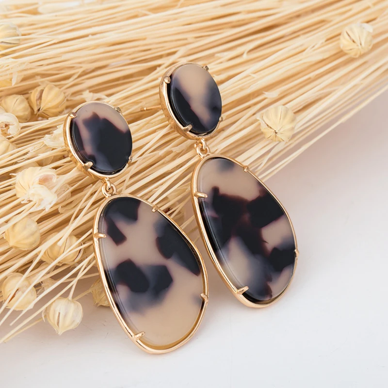 Creative Geometric Pendant Earrings Retro Trend Metal Stained resin Earrings 2020 Fashion Female Jewelry Wholesale