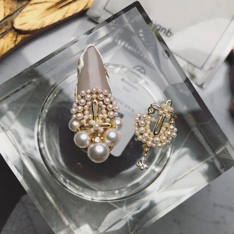 

5pcs TN5005 Crystal Zircon Pearl Pendant Nail Art nail gems Rhinestones nails accessories nail art decorations 3D Nail charms