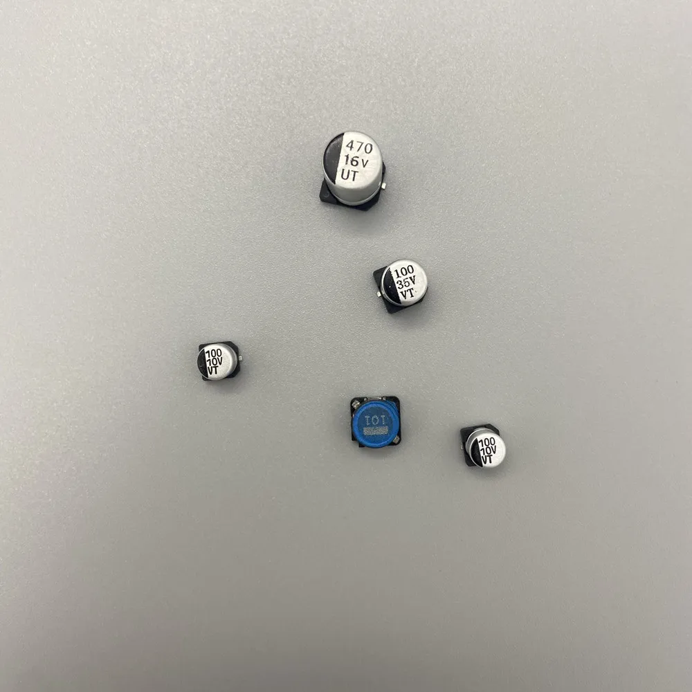 Der Kondensator und Induktor für Gameboy Advance GBA