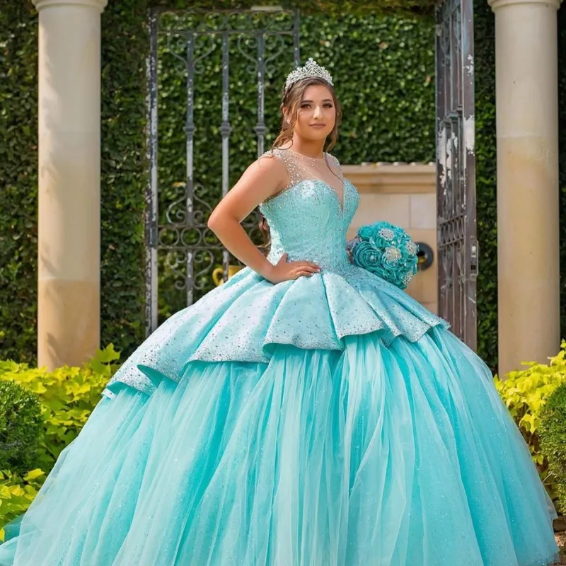 Vestidos De 15 Anos mięta zielona Quinceanera sukienki kryształowa zroszony przezroczysta szyja słodka 16 suknia balowa sukienka na studniówkę