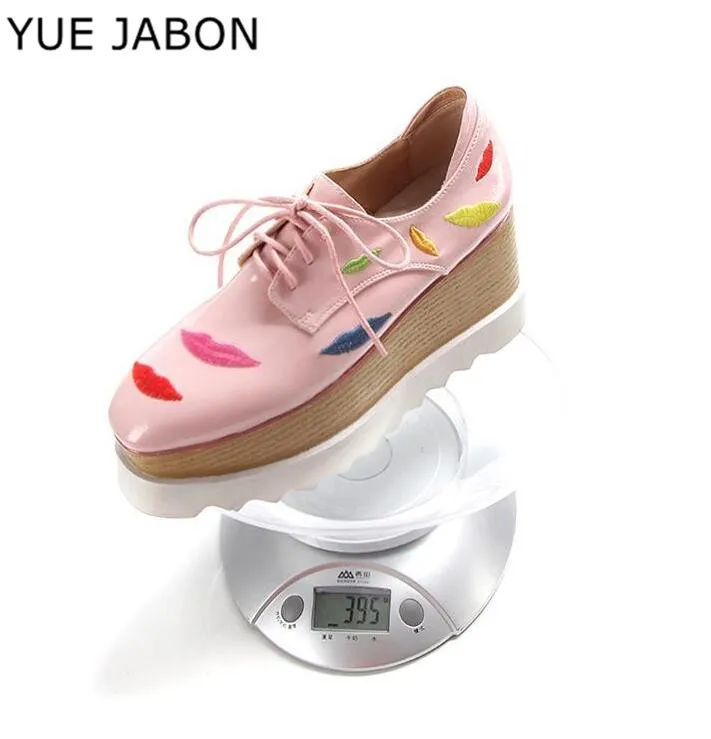 YUE JABON Pink Black Spring cow leather casual shoes vintage embroidery lips patterns lace up wedges shoes platform women shoes