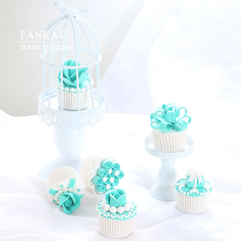 Simulation fondant cupcakes Simulation cup cake dessert Tiffany green cup cake models window decorations, wedding shooting props