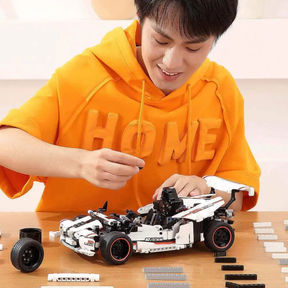 Xiaomi MITU Intelligent Building Blocks Road Racing Car Kids Toy Electric Bluetooth 5.0 APP Smart Remote Control 900+ parts