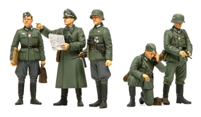 Tamiya Plastic Assembly Model 1/35 Germany Field Commander Soldier Set Adult Collection DIY Assembly Kit 35298