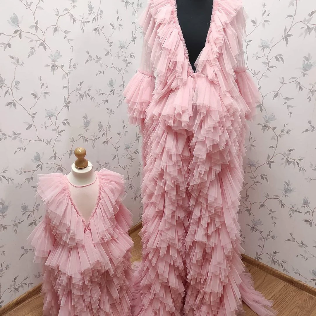 Cute Pink Mother And Kids Tulle Dressing Gowns For   Photo Shoot Maternity Robes Daughter Dress Custom Made   Extra Puffy