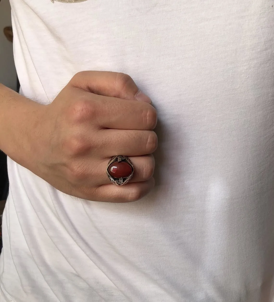 thumb