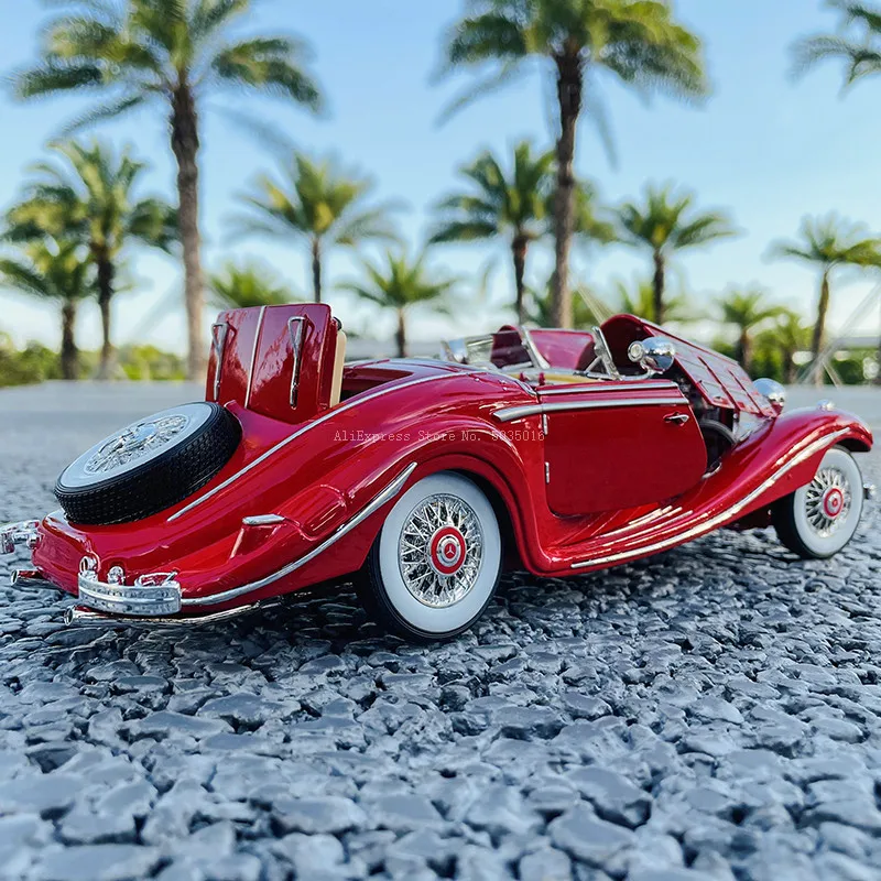 Maisto 1:18 Mercedes 500K 1936 classic Red car Alloy Retro Car Model Classic Car Model Car Decoration Collection gift