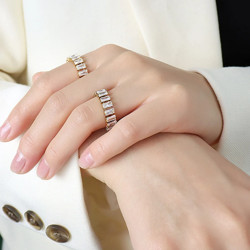 Stainless Steel Inlaid A Circle Square Crystal Ring For Women Fashion Jewelry Exquisite Brand Gold Color Love Rings Wholesale