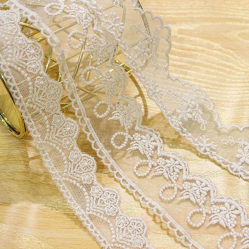 Hot 3yards/lot Retro Beige Cotton Good Quality Net Flower Embroidered Lace Trim for Baby Doll/Pet Clothes/Curtain/ Dress X1314