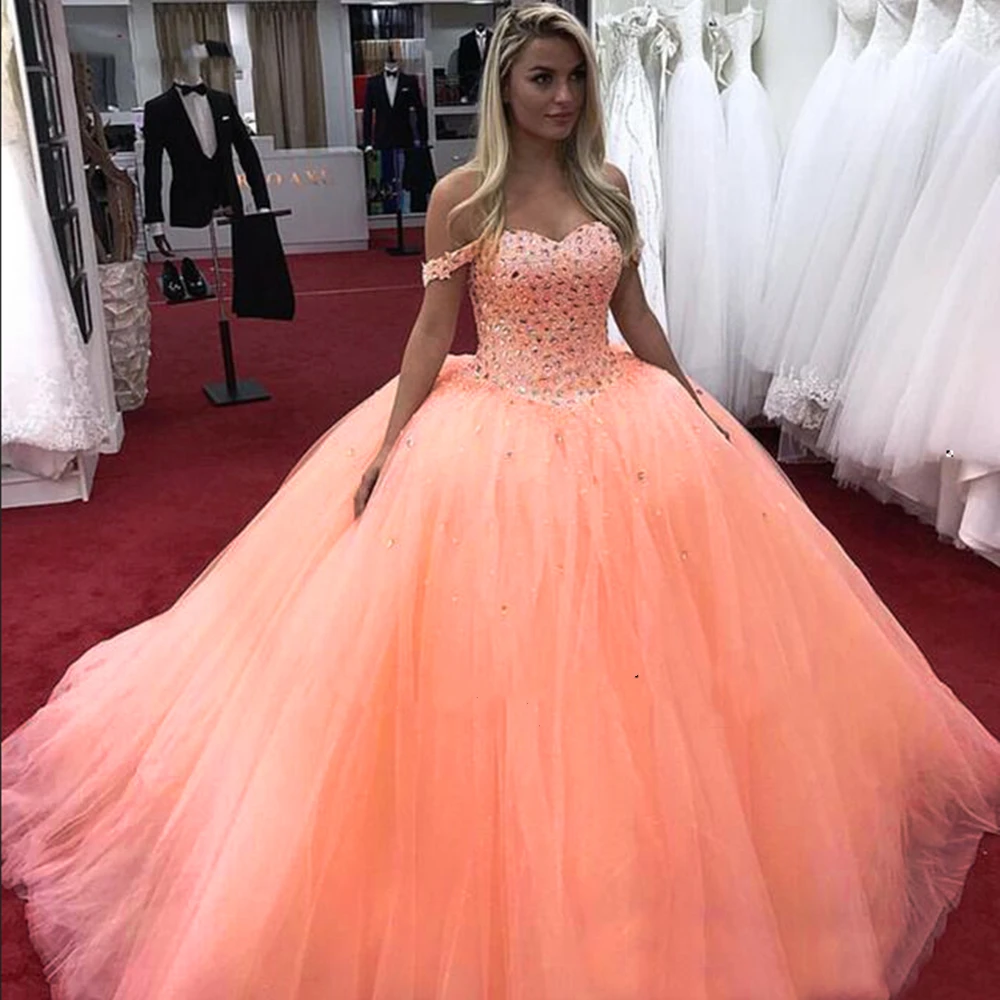 Vestidos De baile con cuentas y cristales para quinceañera, vestido De tul con hombros descubiertos, ropa De baile De 16 años