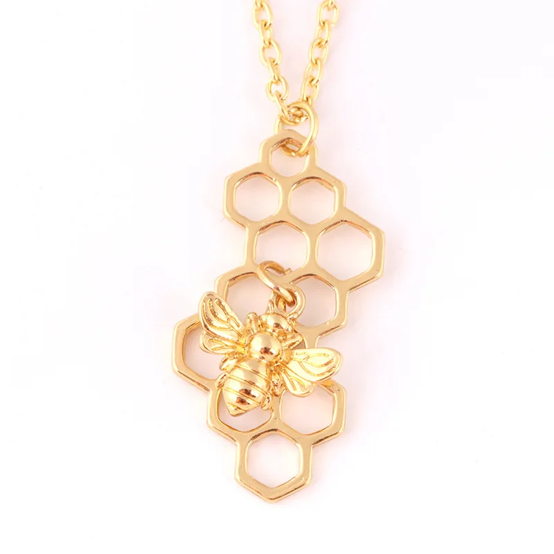 Honeycomb Bee Charm Pendant Necklace Women Fashion Heart Honeycomb Choker Necklace Jewelry Party Girlfriend Gift