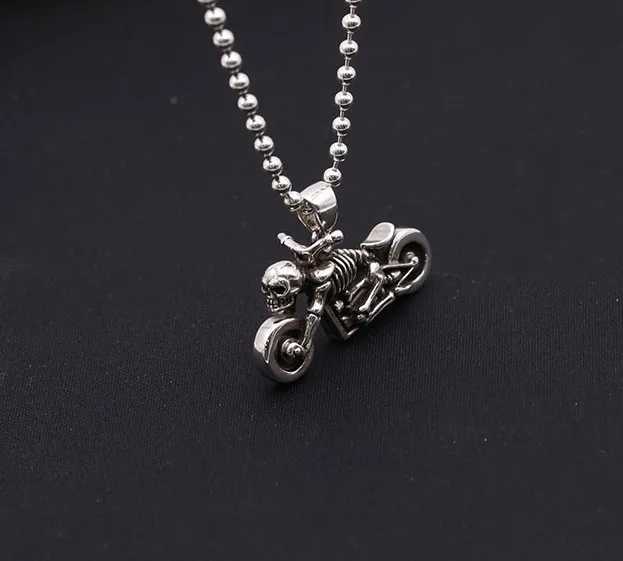 Ciondolo da motociclista con teschio di personalità da uomo e da donna in argento Sterling S925 Standard nazionale S925