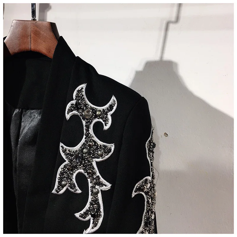 Men's Designer Embroidery Gems Beading Jacket Wedding Party Suit Runway Fashion Nightclub Singer Performance Costumes Black Coat