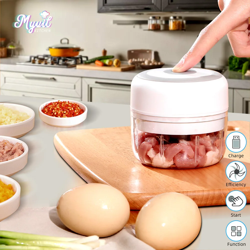 

Electric Garlic Crusher Mini Garlic Masher Kitchen Choppers Portable Meat Chopper Seasoning & Spice for Garlic Vegetables Salad