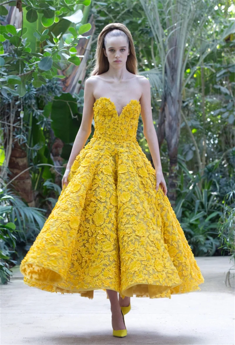 Spring Yellow A Line Evening Dresses 3D Floral Appliqued Lace Sweetheart Sleeveless Prom Pageant Gown Robe De Mariée Knee Length