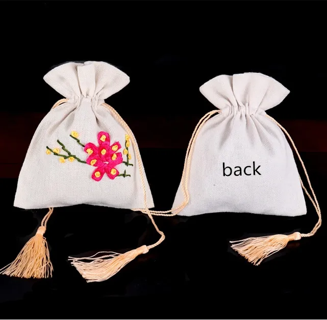 White Tassel Small Cloth Pouch Wedding Gift Bag Linen Jewellery Bag Handmade Ribbon Embroidery Drawstring Party Favor Bags 50pcs