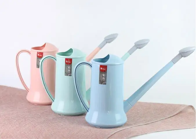 Home gardening small Long mouth Nordic wind sprinkling kettle 2L pink blue PP resin