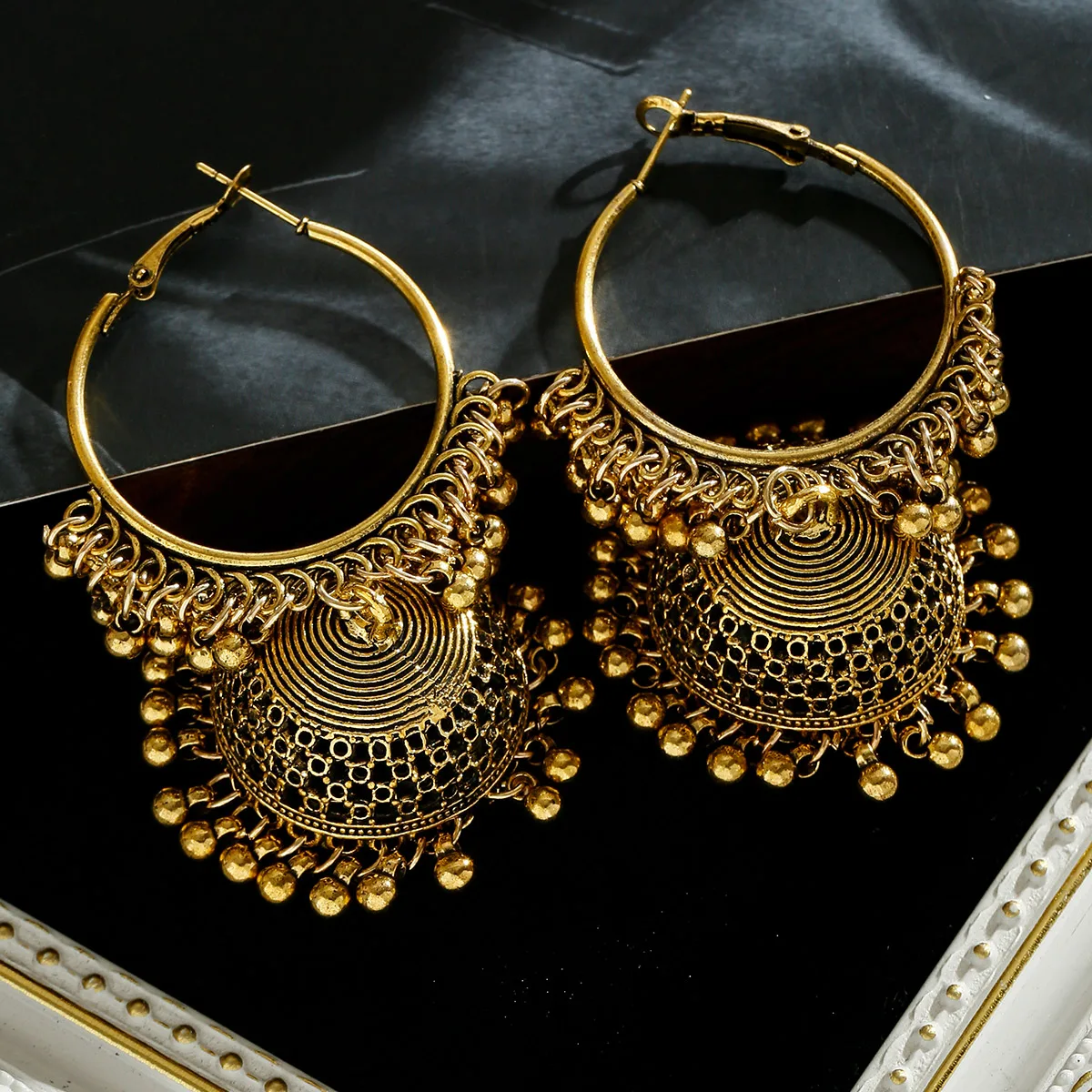 Women's Ethnic Big Round Bells Tassel Indian Jewelry Gypsy Earrings Pendientes Vintage Tribe Jhumka Earrings Jewelry