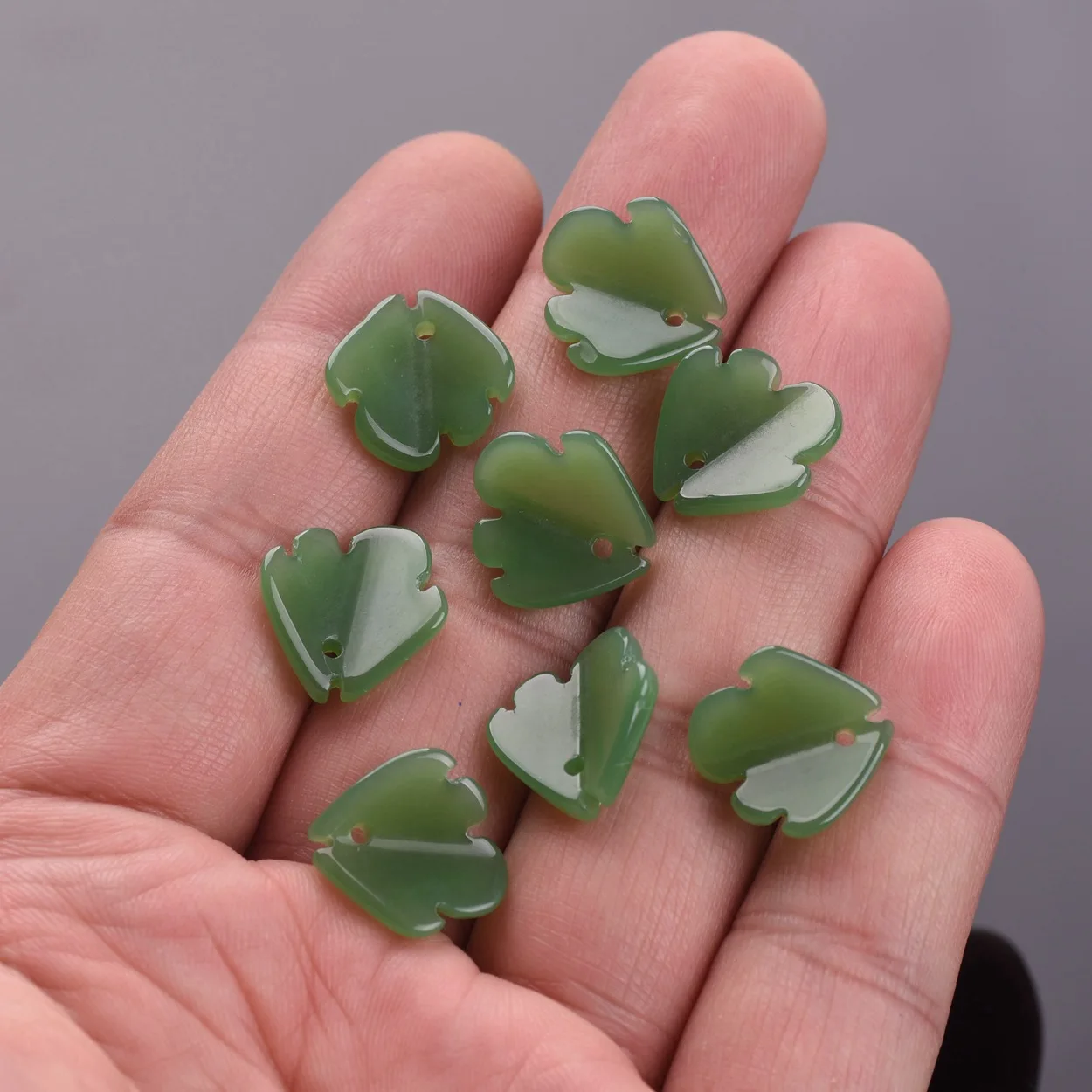 

10pcs 12.5mm Petal Shape Crystal Glass Loose Crafts Beads Top Drilled Pendants for Earring Jewelry Making DIY Crafts