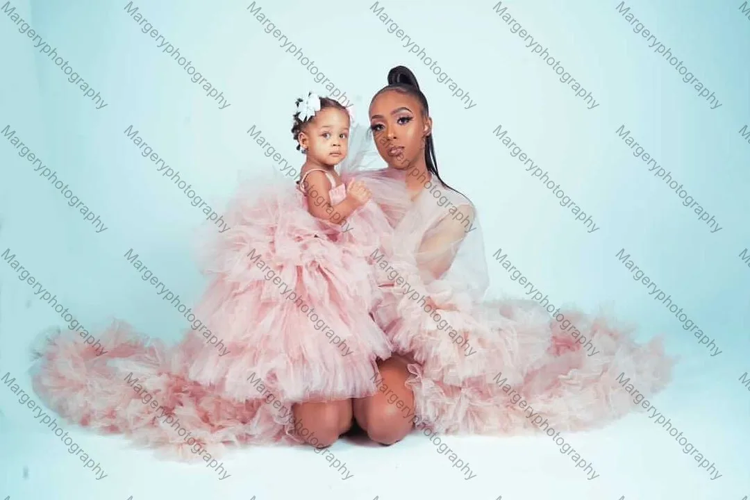 Mother And Kids Fluffy Tulle Dress To Photo-shoot Blush Pink Tiered Ruffles Baby Shower Robe Mom And Daughter Summer Party Gowns