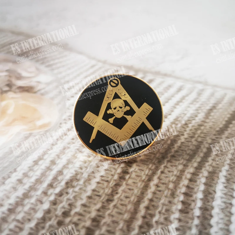 Masonic Lapel Pins Freemasonry Badge Mason Freemason skull BLM12 size2.6cm Gold Plated Brooch Exquisite  business accessories