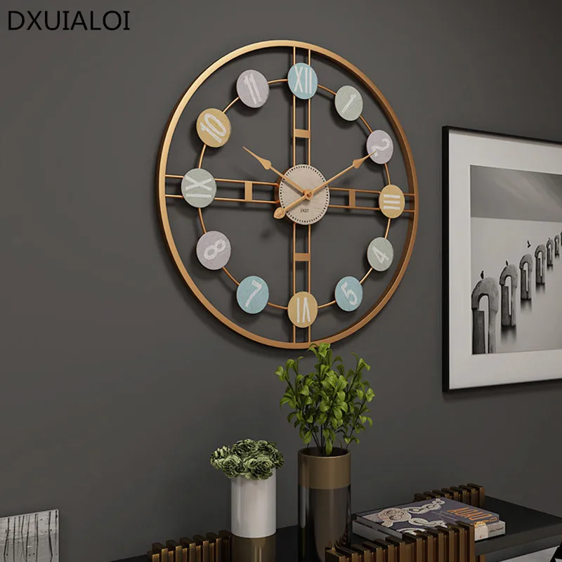 New Clock European Style Fashion Silent Iron Wrist Wall Clock Absolutely Quiet Bedroom living room Decoration Family Decoration