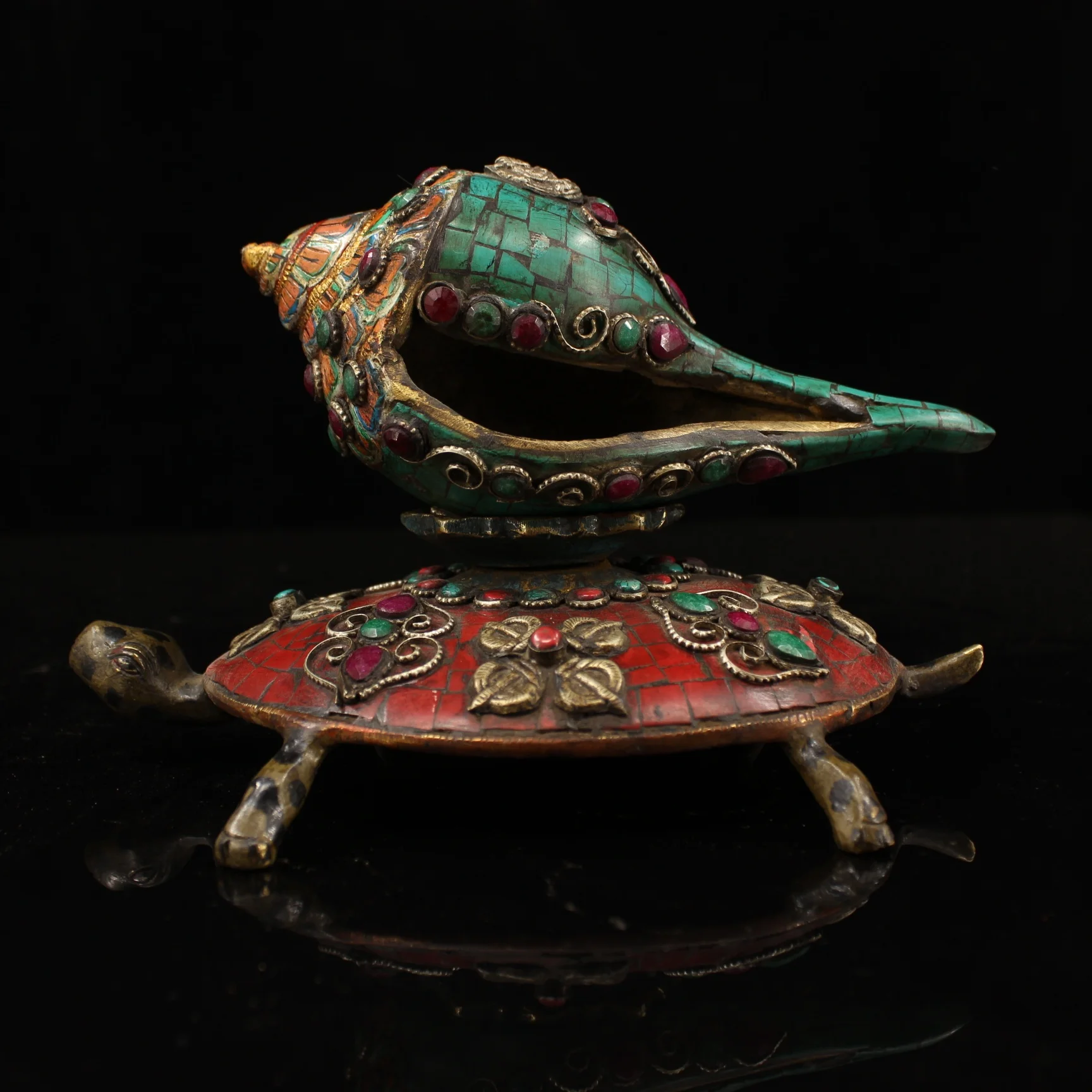 

8"Tibetan Temple Collection Old Bronze Outline in gold Mosaic Gem Turquoise Buddha Conch Turtle Base Worship Hall Town house