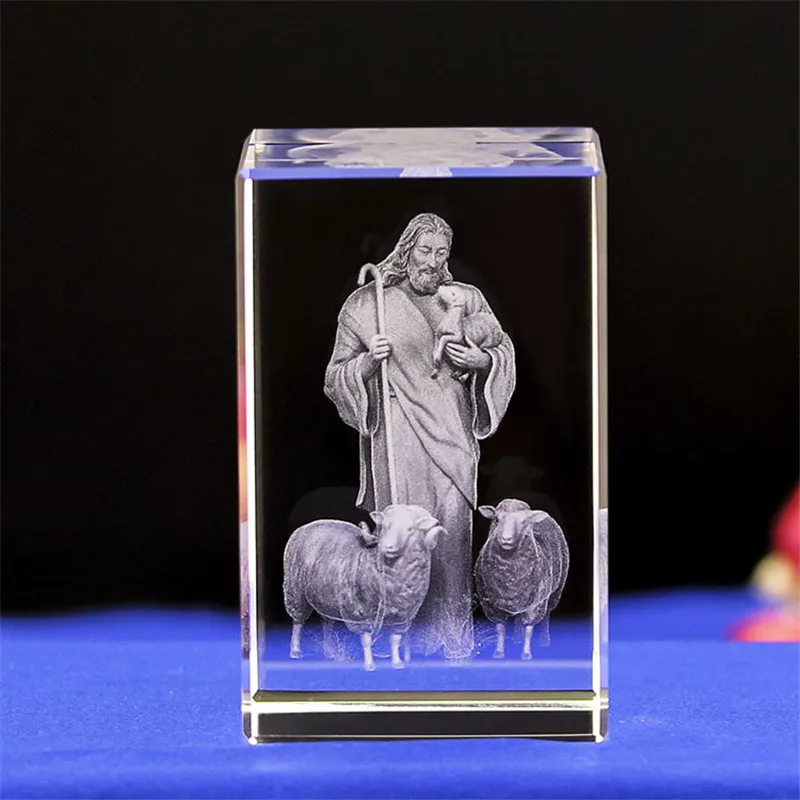 3D Laser Engraving Jesus Model Figurines Miniatures, 3D Crystal Cube, Quartz Glass Block Souvenirs, Christmas Souvenir Gifts