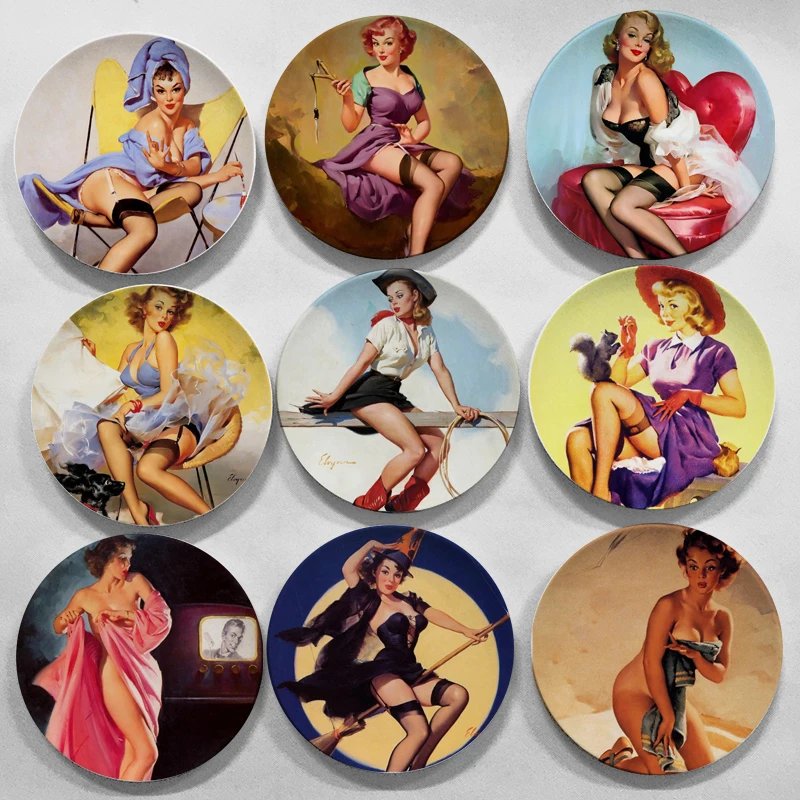 Gil Elvgren Plate Pin-up Girls Sexy Posters Wall Decorative Hanging Plate Artistic Ceramic Craft Background Wall Decoration Dish