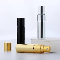 Minibotella de Perfume de 3ML, atomizador de muestra, color dorado, plateado y negro, 50 unids/lote