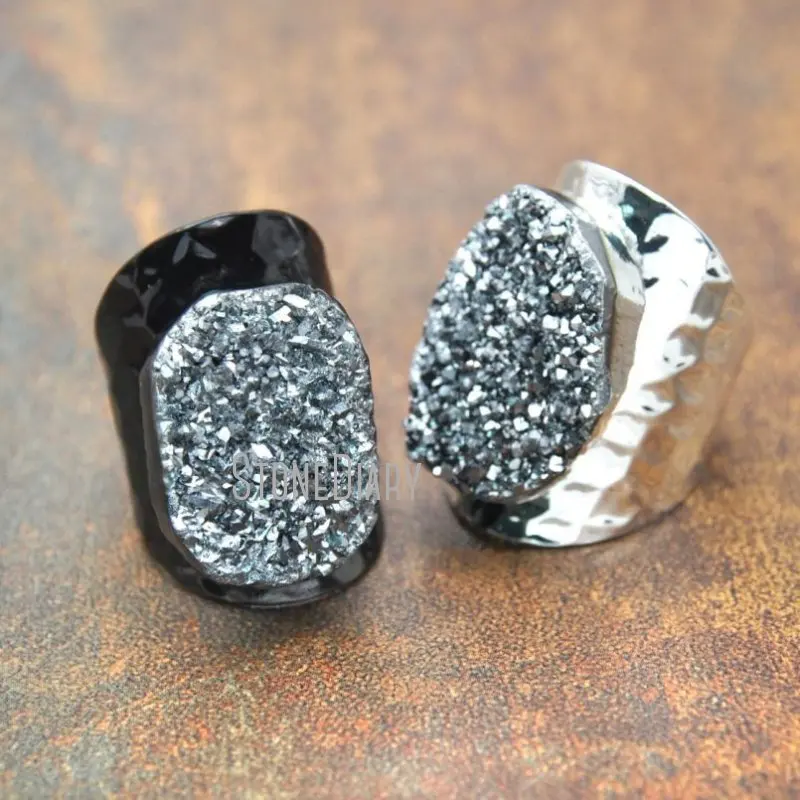 

RM15305 5Pcs Copper Jewelry Natural Druzy Crystal Free Form Adjustable Finger Rings For Women Boho Bohemian Halloween Gift