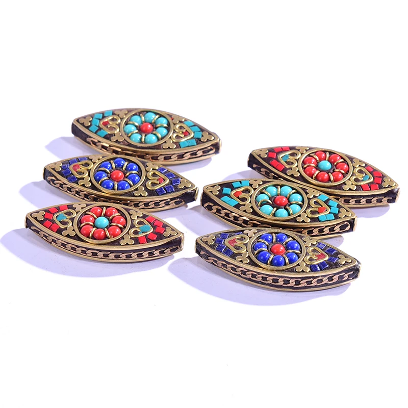 Vintage Tibetan Beads Nepal Indian Metal Pendant Ornaments Handicraft Accessories Necklace Vintage Beads For Jewelry Making