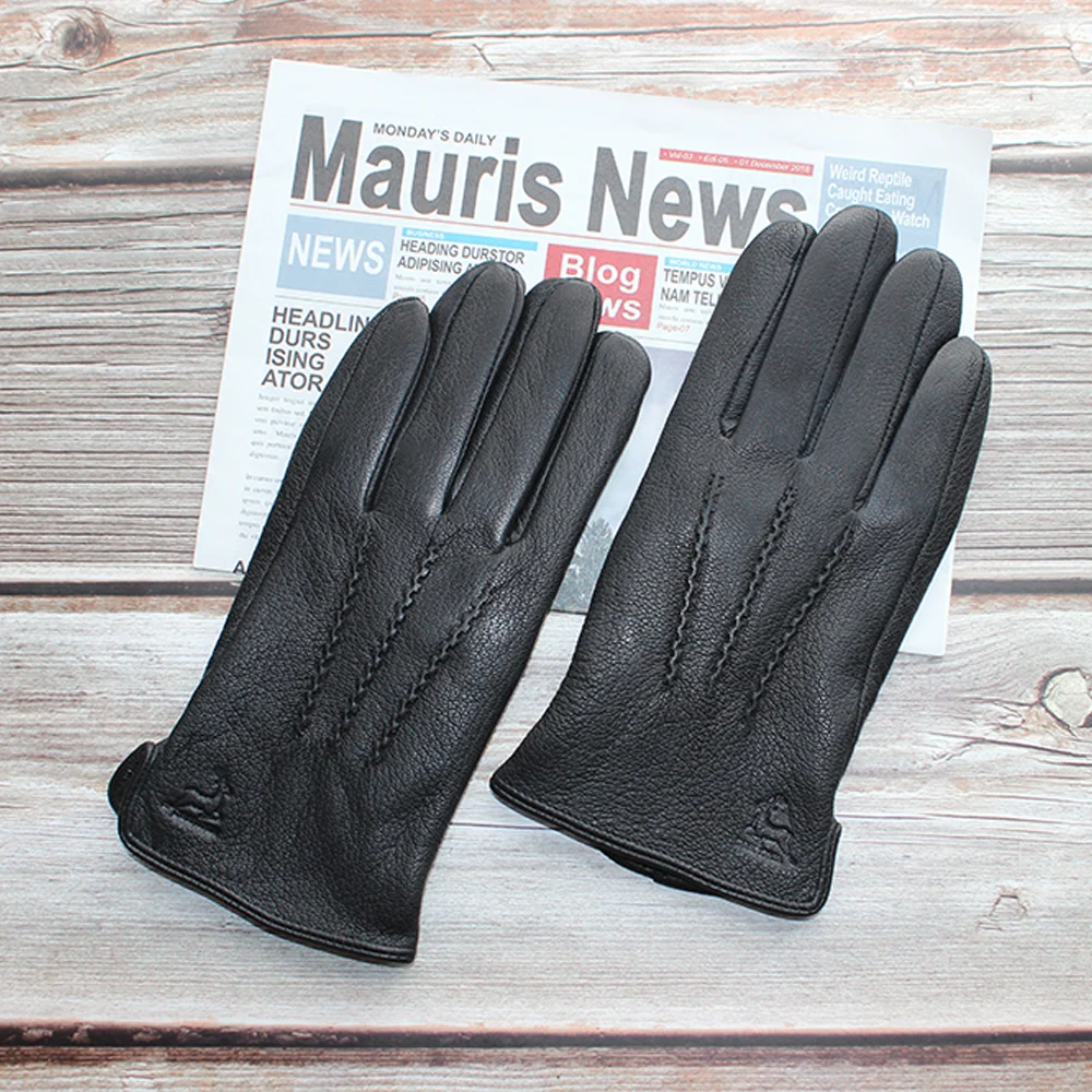 Guantes de piel de venado corrugados negros a la moda para hombre, forro de terciopelo de cuero, piel de conejo de imitación, guantes cálidos a