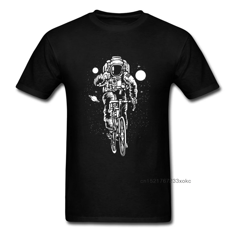 Nice Peoples Rider Bicycles Men Funny Black T-shirt Thumb Up Astronaut Print Male T Shirt Novelty Spaceman Cartoon Tees