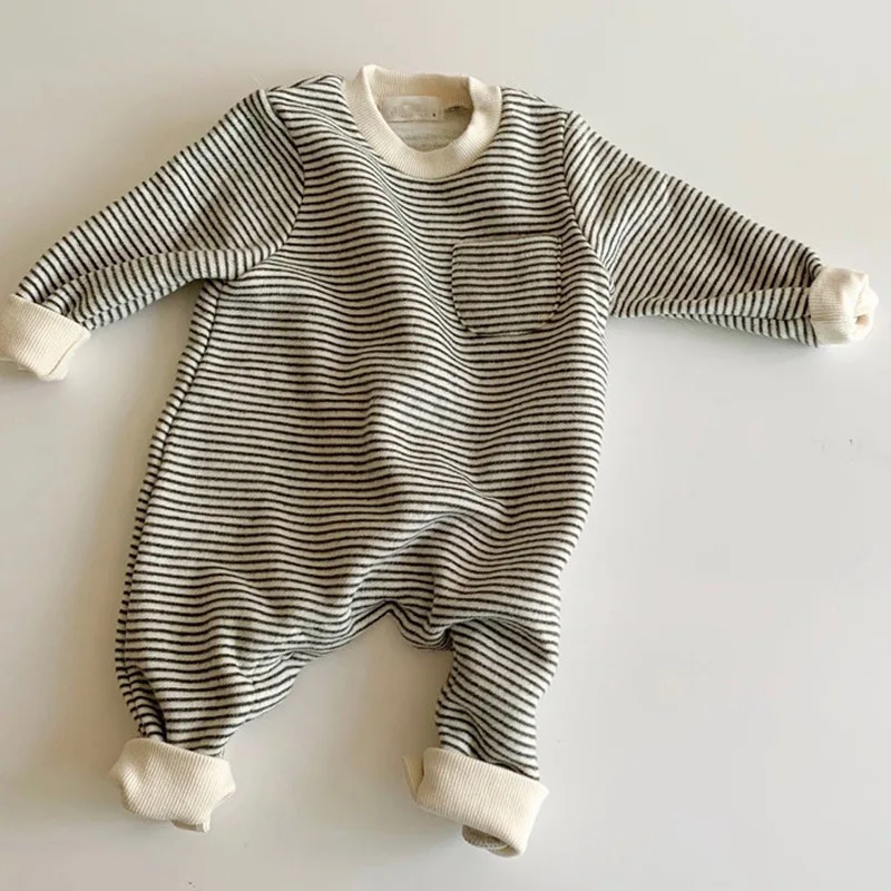 2022 Autumn And Winter Baby Jumpsuit Stripe Plush Fashion Simplicity Leisure Thickening Boys And Girls Jumpsuit Clothes