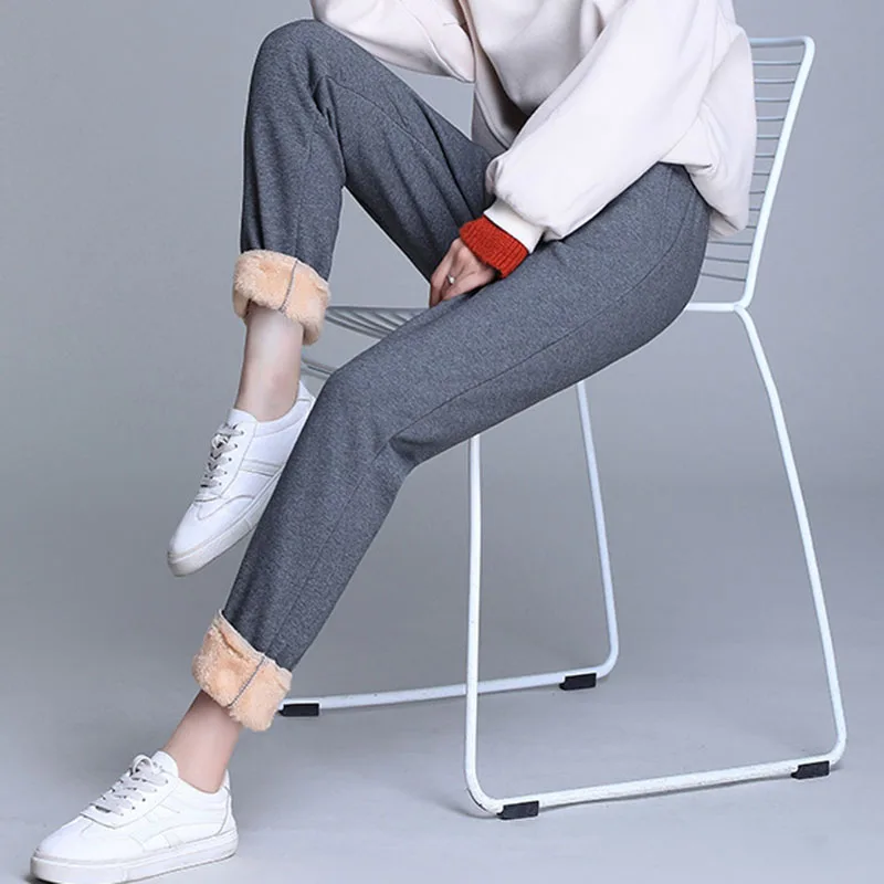 

Women Winter Thick Lambskin Cashmere Pants Warm Female Casual Cotton Fleece Pants Loose Harlan Long Trouser Sweatpants Plus Size