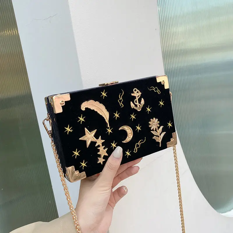 Velvet Small Square Bag For Women 2022 New Korean Embroidery Fashion Versatile Chain Single Shoulder Messenger Box Bag