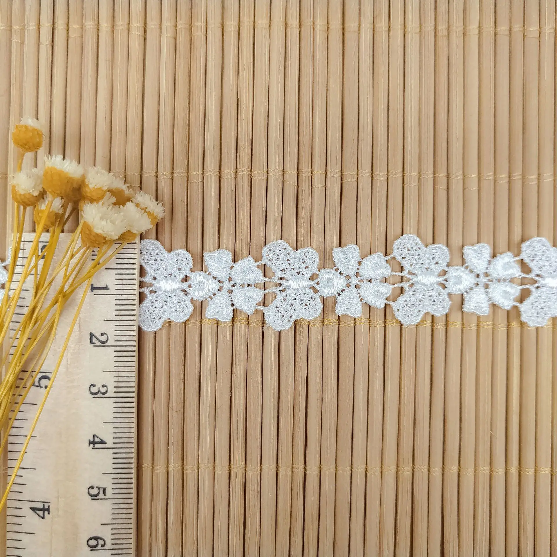 4Yards 1.7CM Width Embroidered Small Flowers Butterfly Lace Ribbons Fabric Trim DIY Sewing Handmade Craft Materials