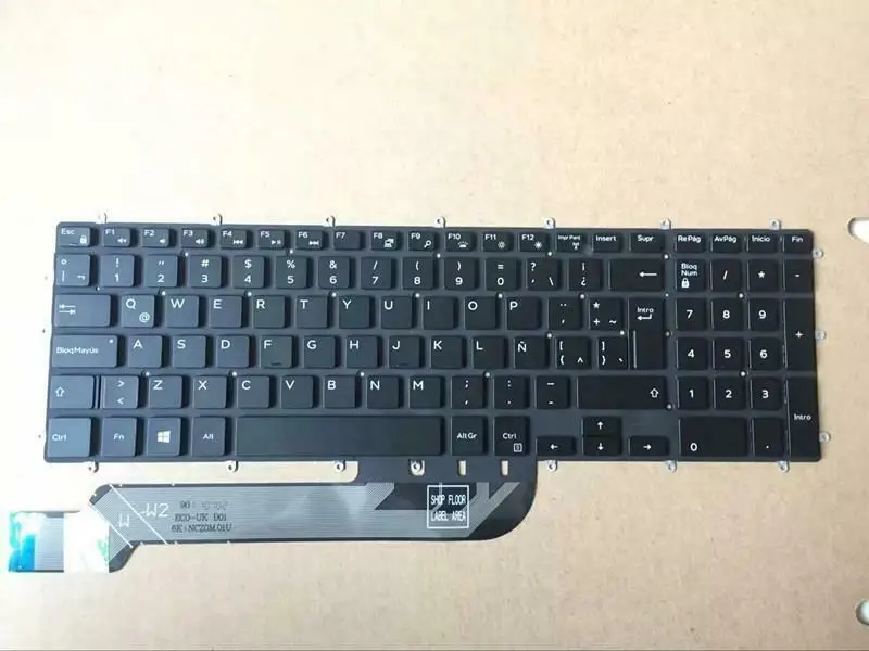 

LA/Spanish Keyboard for Dell Inspiron 15 7568 7566 7567 5567 5565 15 7000 15-5568 5765 5767 7778 7779 backlight No frame