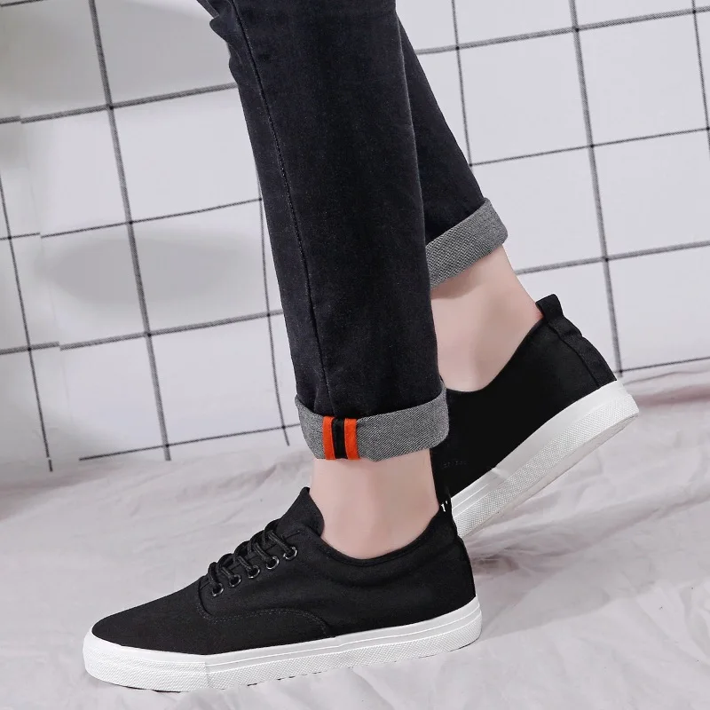 Canvas Shoes Men Cloth Footwear Breathable Mens Casual Shoes Fashion Cool Young Man Street Shoes Black White KA3762