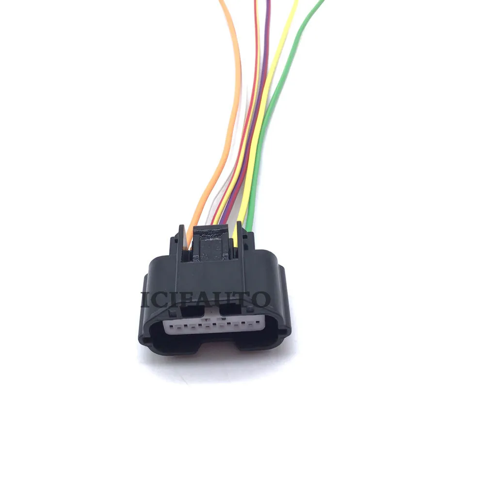 

6Pin Way Mass Air Flow MAF Meter Sensor Plug Connector Pigtail For Nissan Infiniti AFH70M38 22680-7S000 22680-CA000 22680-1MB0A