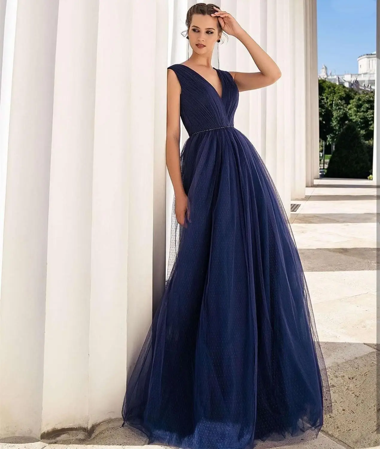 Vestido de noche azul marino con cuello en V para mujer, vestido de fiesta Formal sin mangas, elegante y brillante