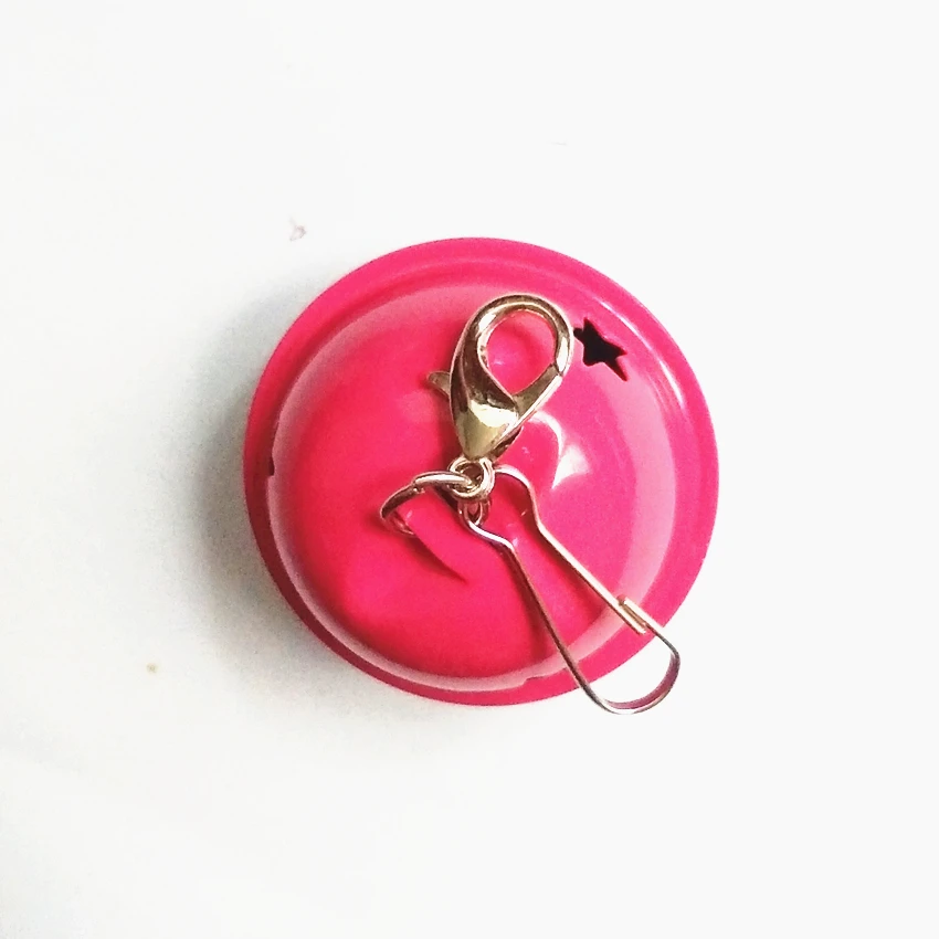 

Новинка, двухцветные колокольчики 40 мм, цепочка для ключей, рождественские брелоки, украшения, украшение, подвеска для очаровательных модных колокольчиков